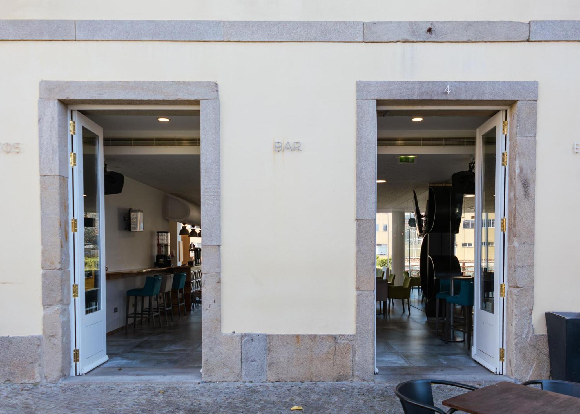 Da Praca Hostel Santa Maria da Feira Ngoại thất bức ảnh