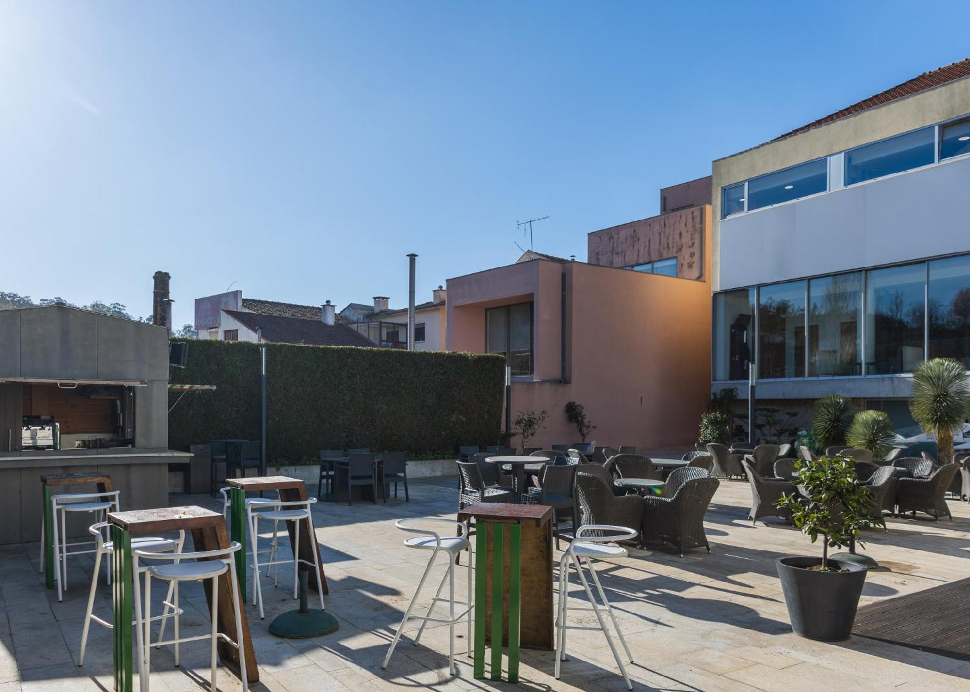 Da Praca Hostel Santa Maria da Feira Ngoại thất bức ảnh