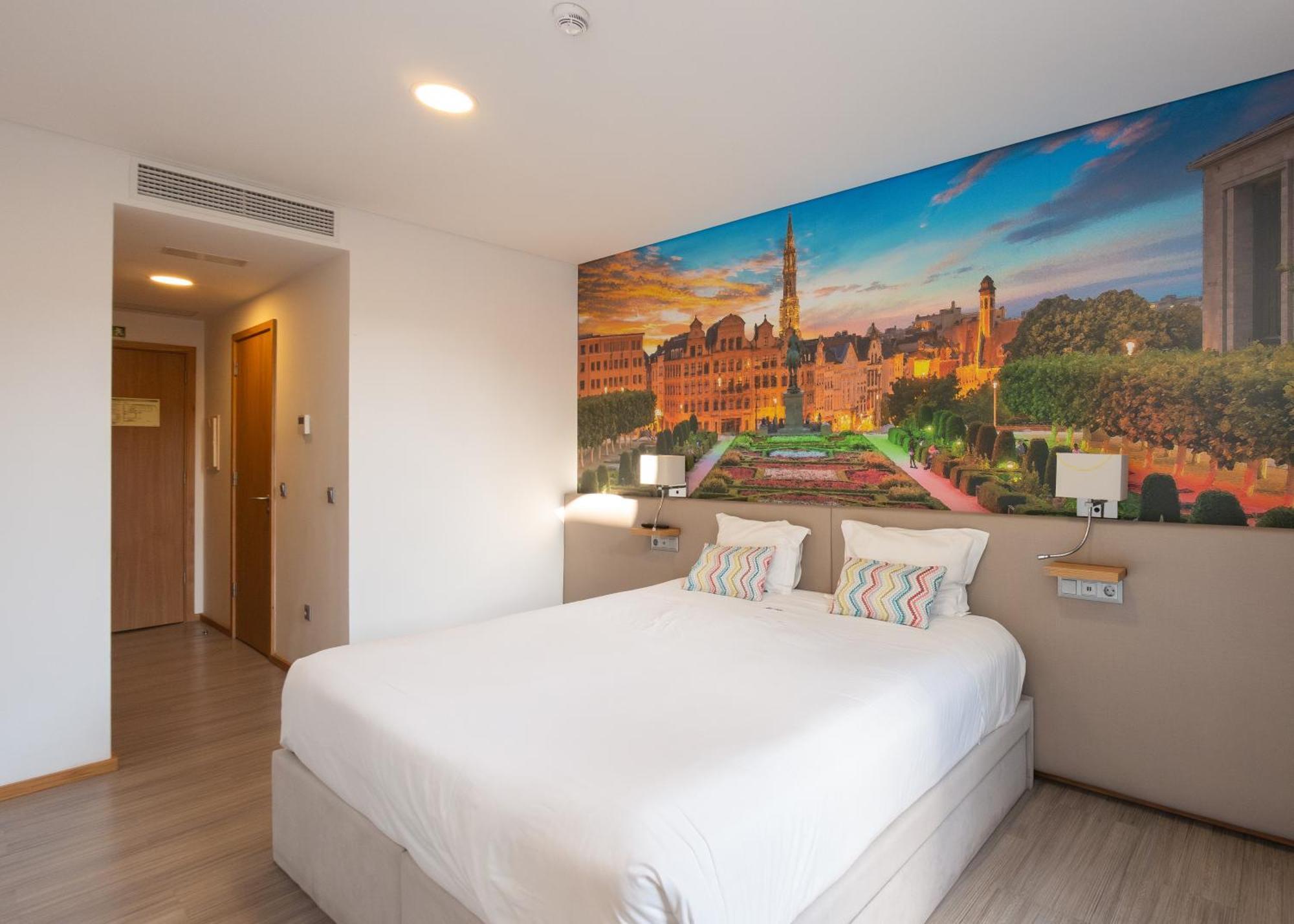 Da Praca Hostel Santa Maria da Feira Ngoại thất bức ảnh
